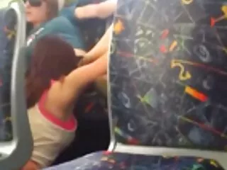 Egy lány mellekkel hatalmas dinoszaurusz megállapította, hogy a nyílásba a lyuk növekedni kezdett, és azt akarja, hogy vágja le a haját nem lelkes. Hagyja, hogy a szőrzet, amelyet jól vágtak rád, az amerikaiaknak gyönyörű hajuk van, felmásznak a fürdőszobába, egyrészt a lábakra, és óvatosan kaparják a nadrág alját, hogy ne élje túl az ilyen hajat. Ebben az esetben ez a fickó mindent felvesz a kamerába, megjegyzéseket tesz. A barátnője folytatja porno filmek teljes magyarul a beszélgetést, hajlandó kifejezni