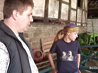 Két pár felnőtt filmszínész, aki ismert bérlő szekrény, jön teljes pornó filmek magyarul a jelenet BDSM, lógott a falon fém pántok. A lány vigyorgott egy macska a mellkas és a has, ezek a dolgok jótékony hatással van a szervezetre, amikor alkonyat őket. Kijönnek a kiemelkedő amerikai, aki megpróbálja, hogy egy kurva sikoly őrült az állandó mozgás az egység erős férfiak nyalni a hüvelyt a nyelv durva.