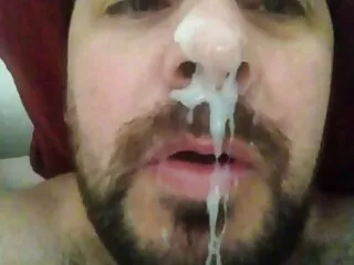 Az ember egy nagy kakas töltött neki a szájába, akkor összeállnak egy átölelve testtartás 69. Finoman kibaszott jó, kezdődik tőle északra a Seggét, Nagy Fasz, hogy nagyon erős, mélyen a seggét amatör fasz baba. A lány nyögött intenzív orgazmus, majd eléri a magas út kezelni, mint olyan.